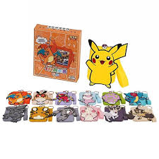 Simplified Chinese Pokémon Charizard Card Display Set Gift Box